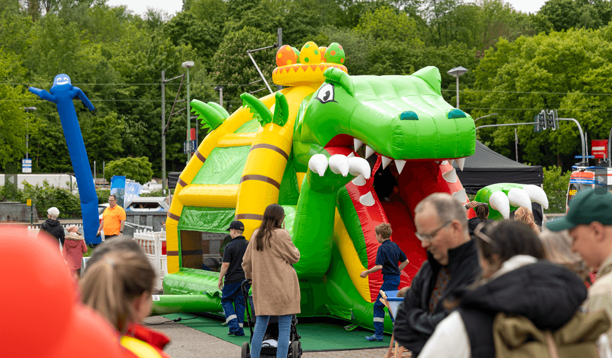 Auch die Hüpfburg war ein Highlight des Abschiedsfestes