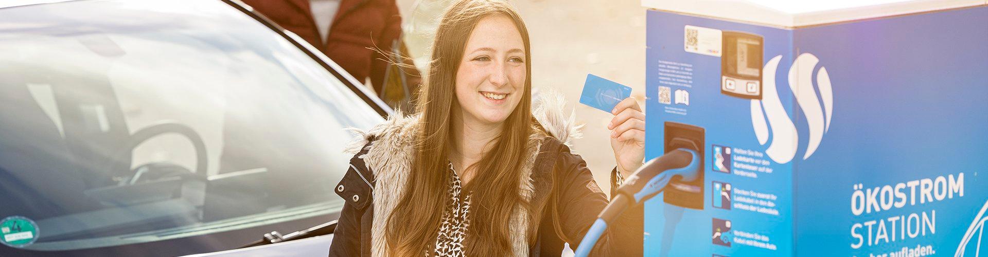 RS1661_1nd_EMobil_017_Header