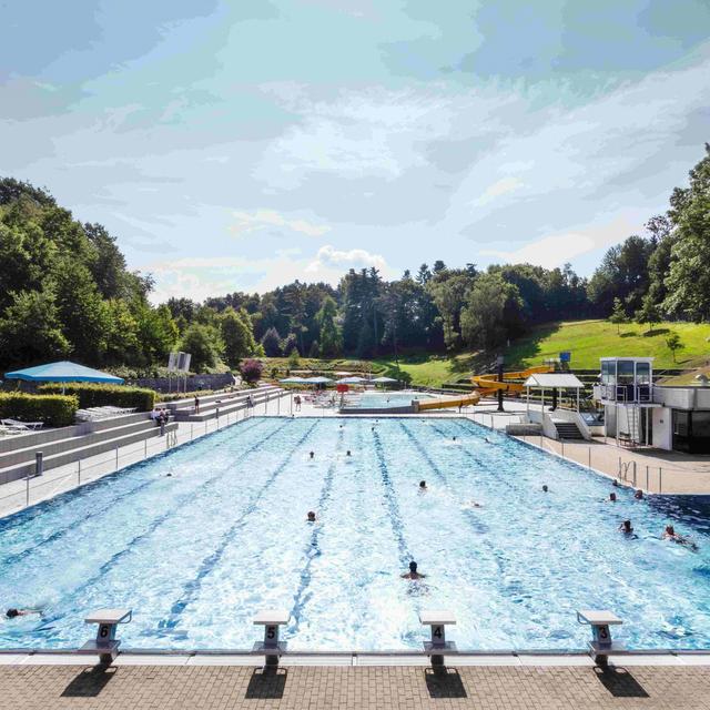 Aufnahme vom Freibad Annen von oben